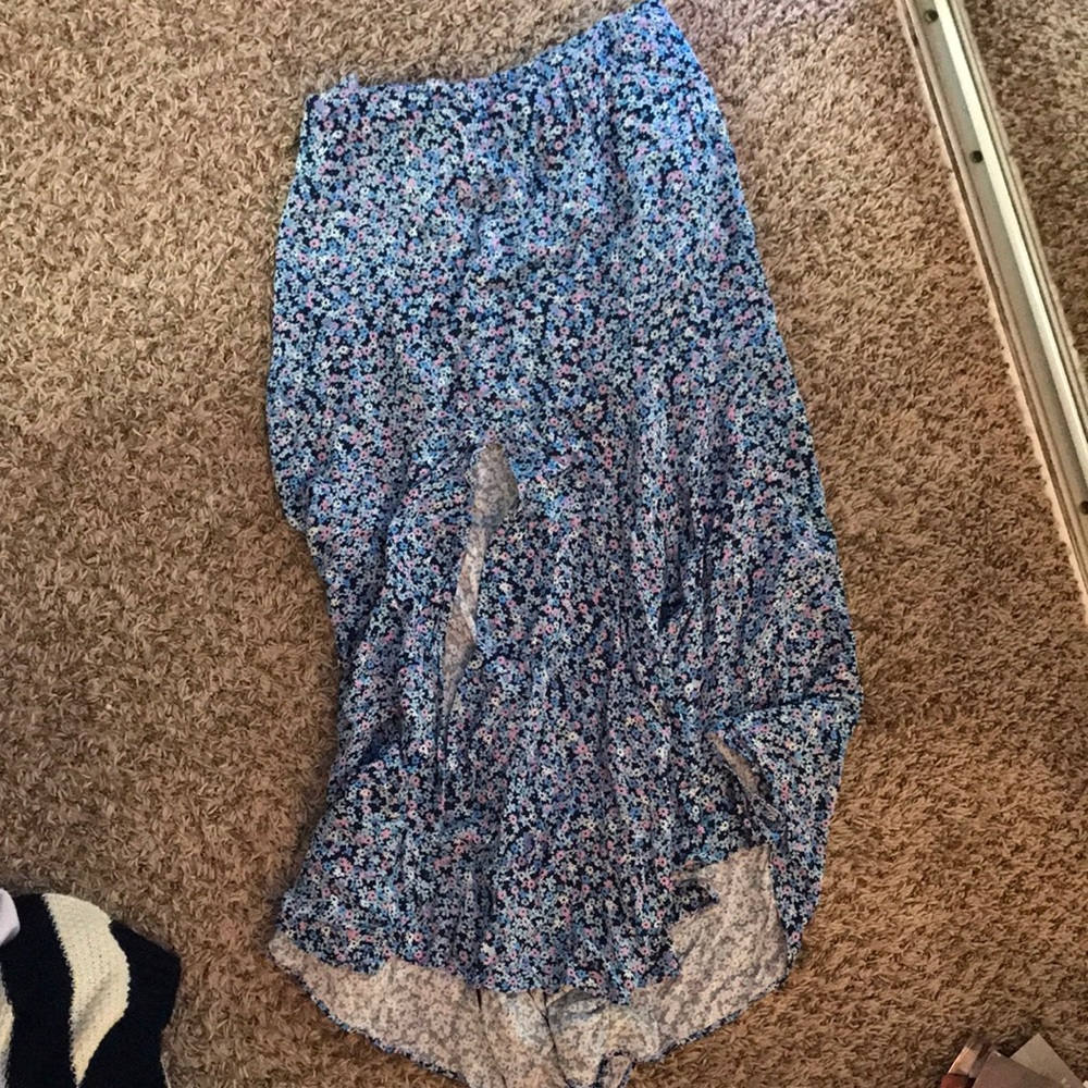 cute long skirt from cotton on!